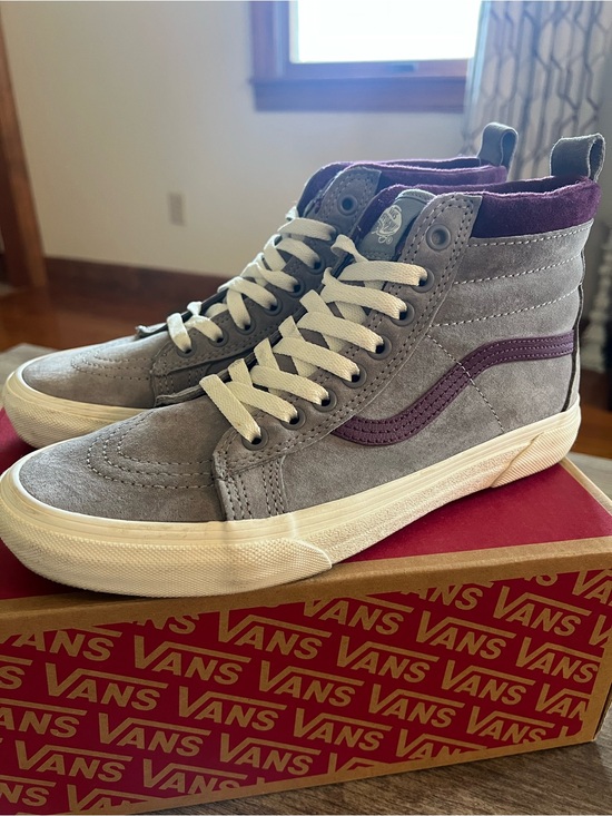 Vans Shoes - Vans High Top Suede Sneakers in Gray & Purple